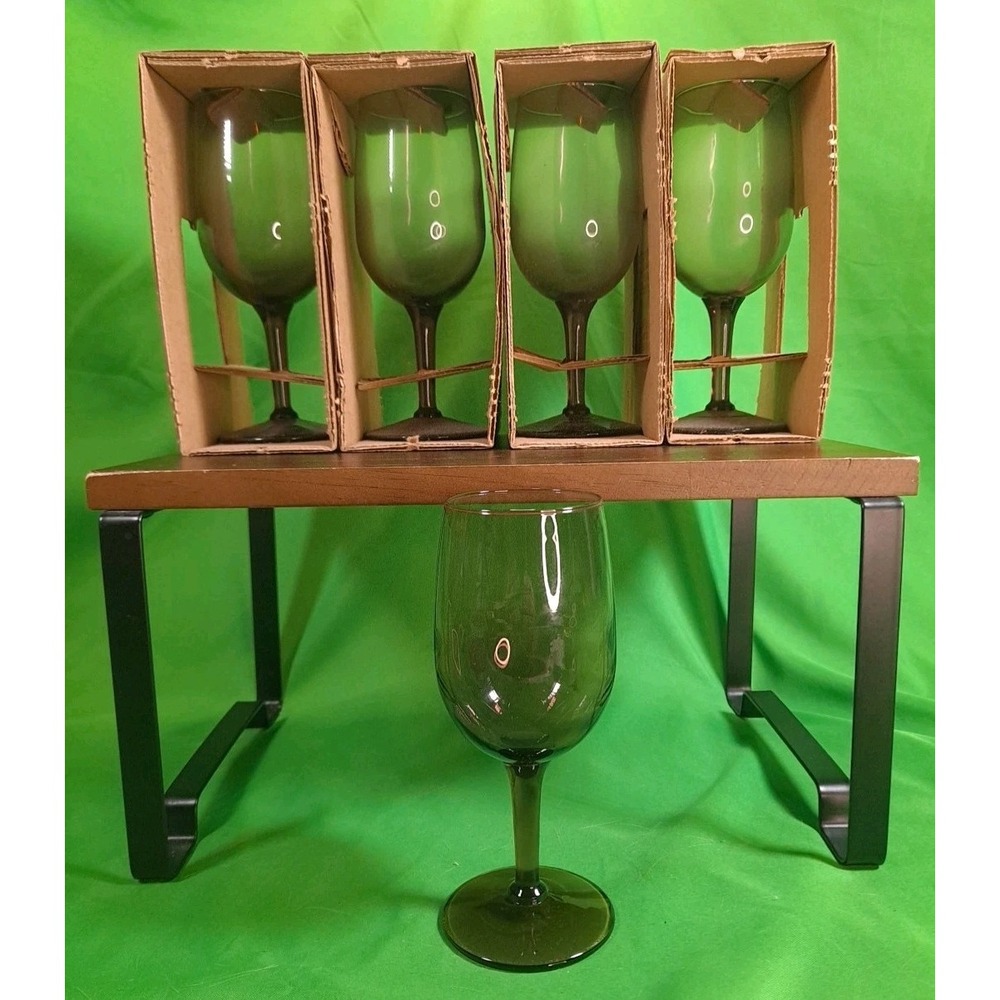Set of 5‎ NIB Vintage Majestic Plum Wine Glasses In Original Packaging 6" Tall